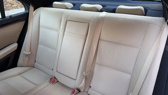 Mercedes-Benz S-Class view 9