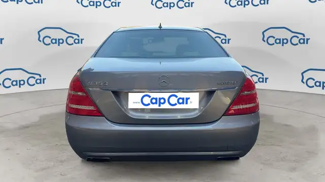 Mercedes-Benz S-Class view 3