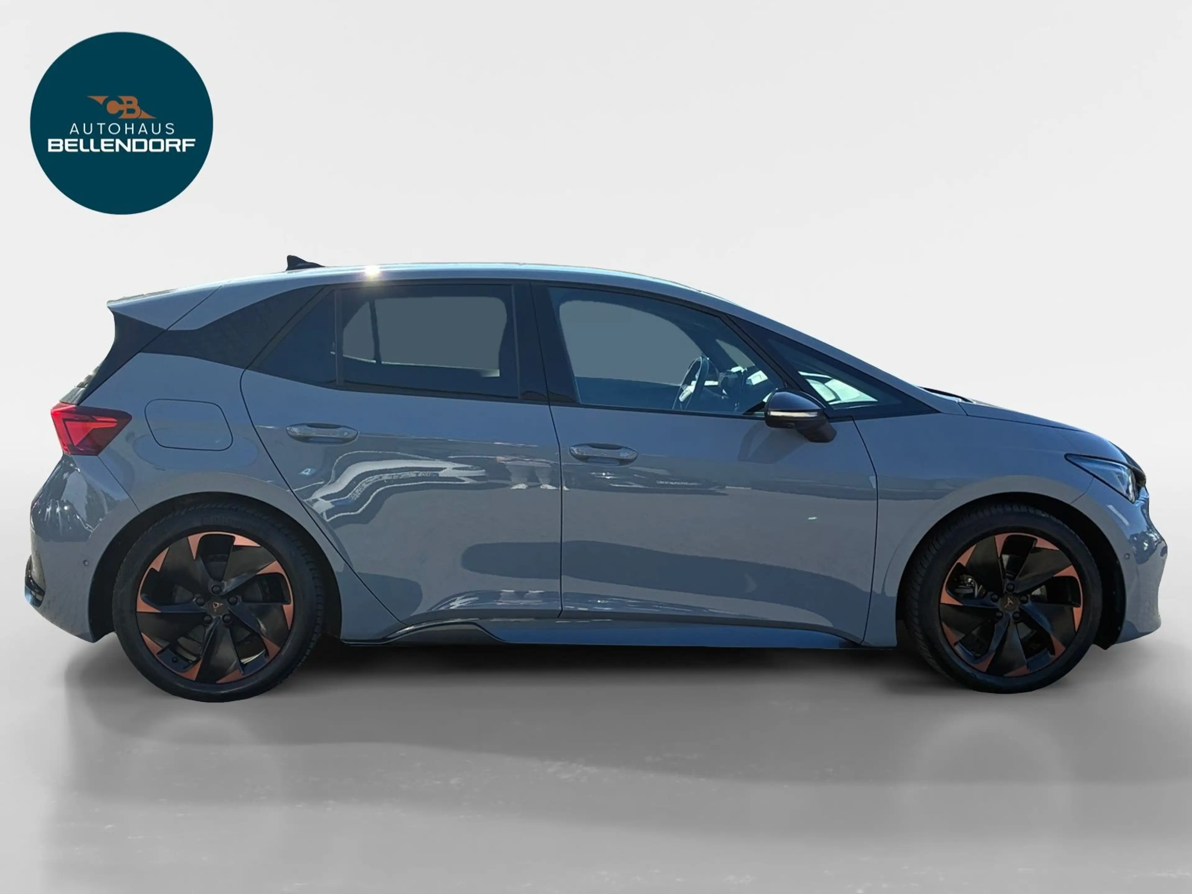CUPRA Born 204 PS 58 kWh Full Link GJR SHZ — photo 7
