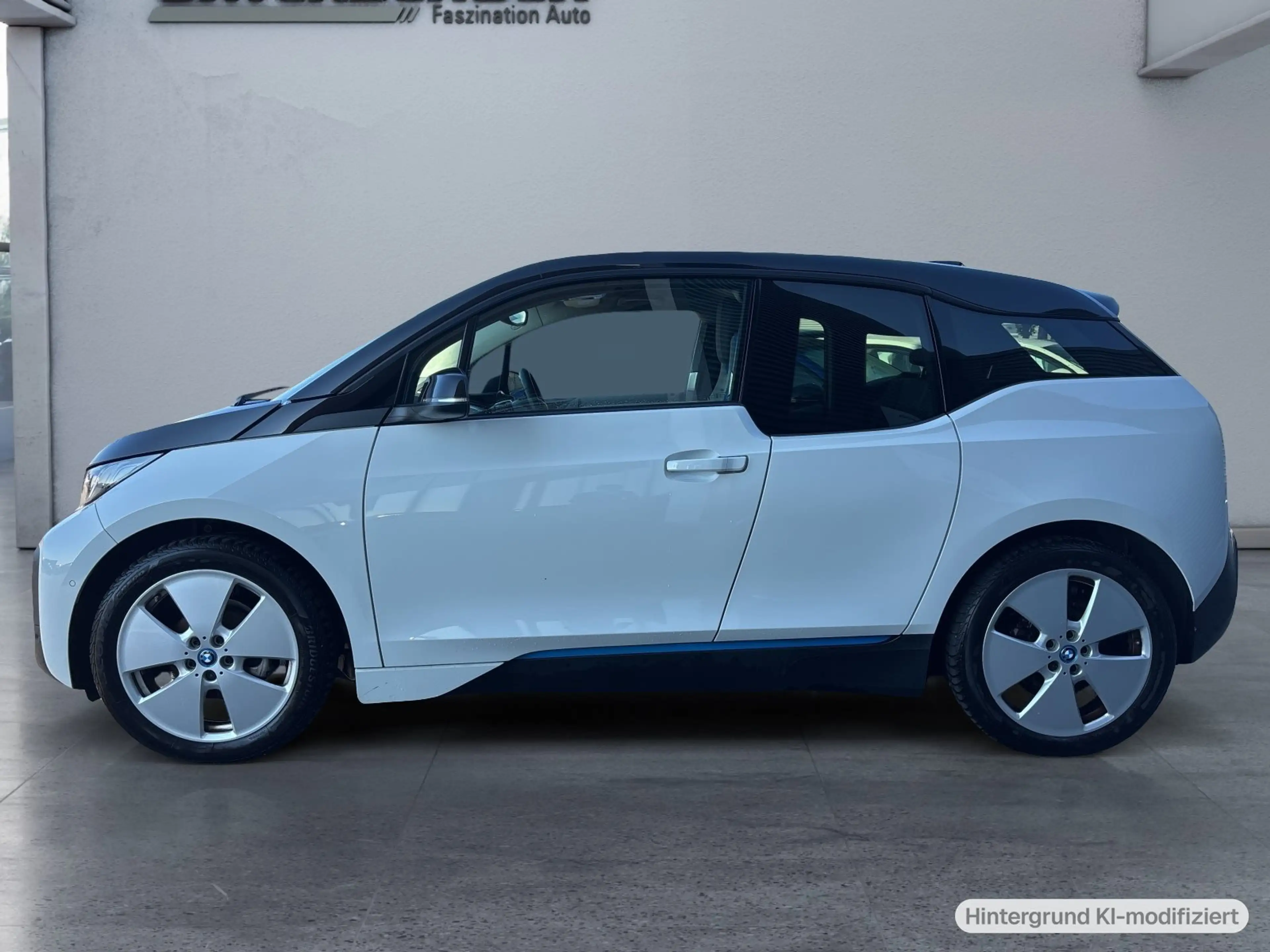 BMW i3 120Ah RFK SHZ PDC HiFi — photo 3