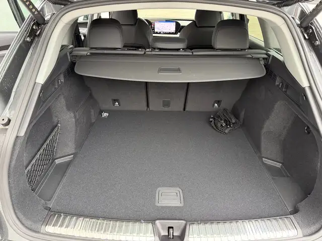 Audi Q5 SUV TDI quattro 150 kW Ansicht 17