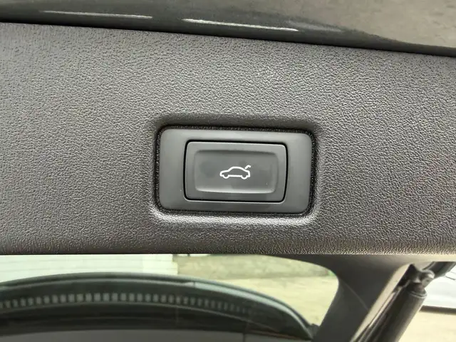 Audi Q5 SUV TDI quattro 150 kW Ansicht 16