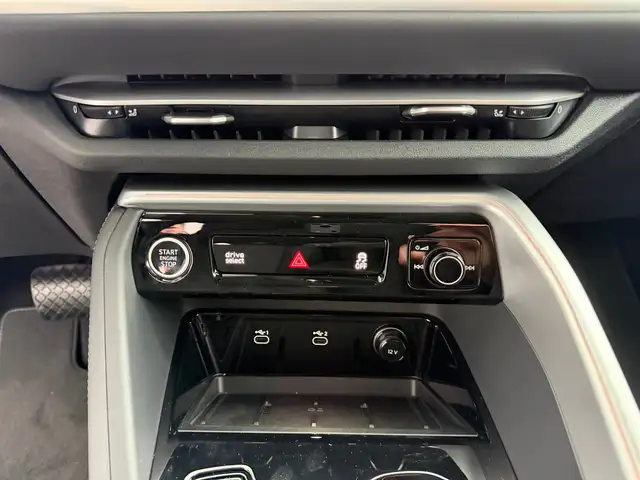 Audi Q5 SUV TDI quattro 150 kW Ansicht 14