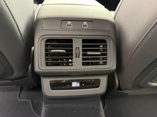 Audi Q5 SUV TDI quattro 150 kW Ansicht 15