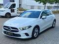 Mercedes-Benz A 180 A 180  Parkpilot LED KAMERA SPURHALTEASSISTENT Blanc - thumbnail 4