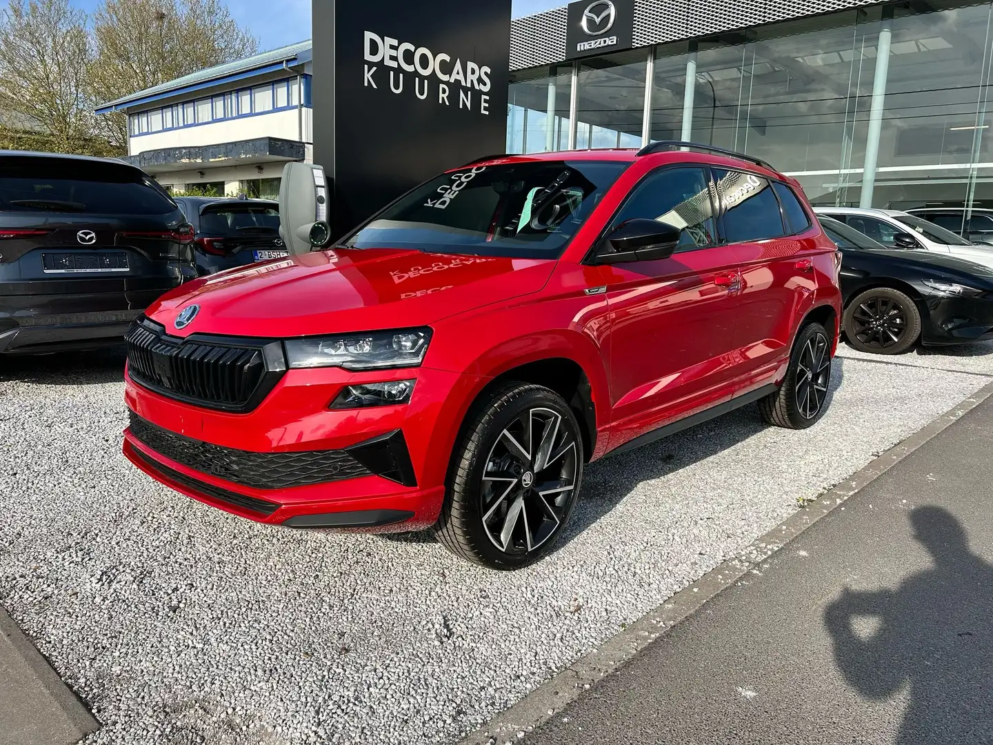 Skoda Karoq 1.5 TSI Sportline DSG/Camera/Carplay/Elek. Koffer Rouge - 1