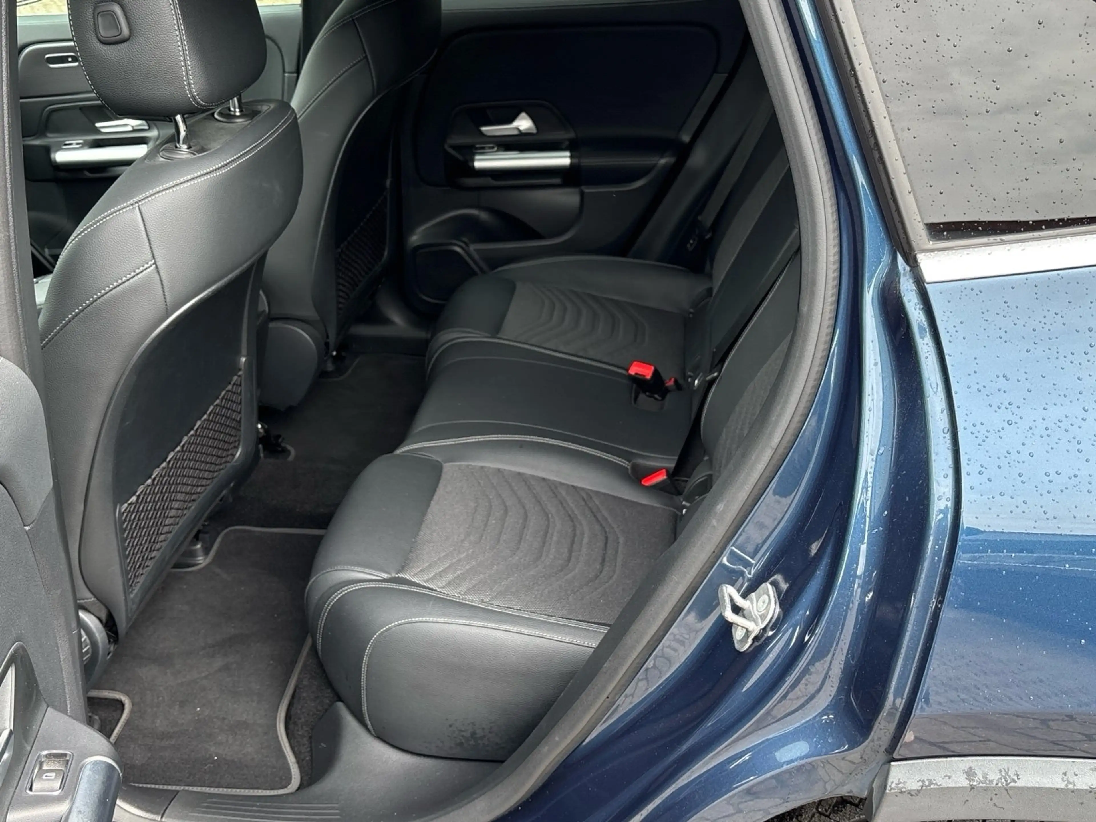 Mercedes-Benz EQA 250 Progressive Distronic Ambiente 360°-K. — photo 15