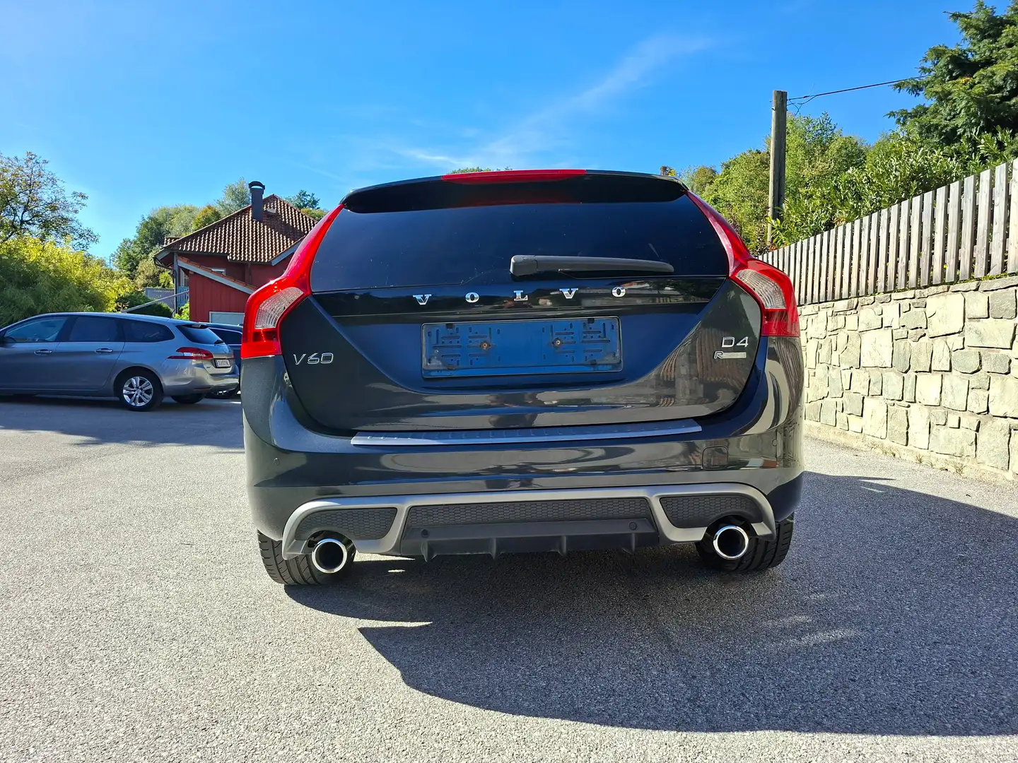 Volvo V60 V60 D4 R-Design R-Design Grau - 2