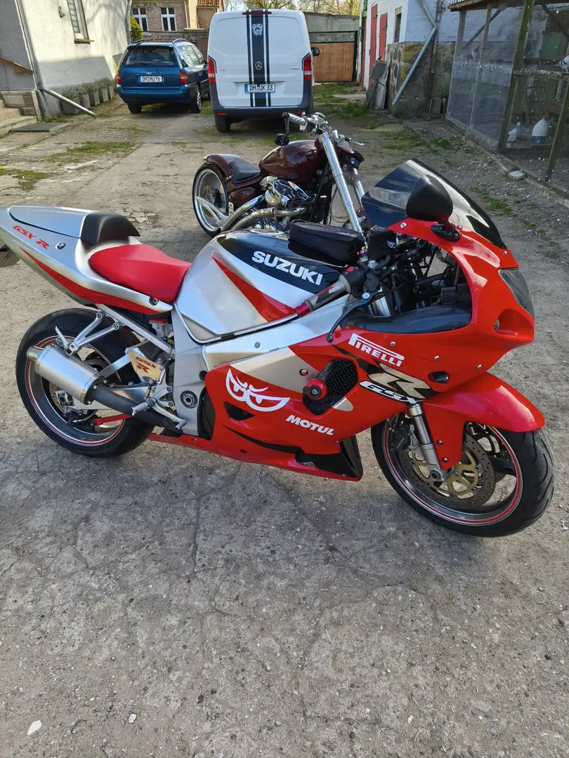 Suzuki GSX-R 750 Piros - 1