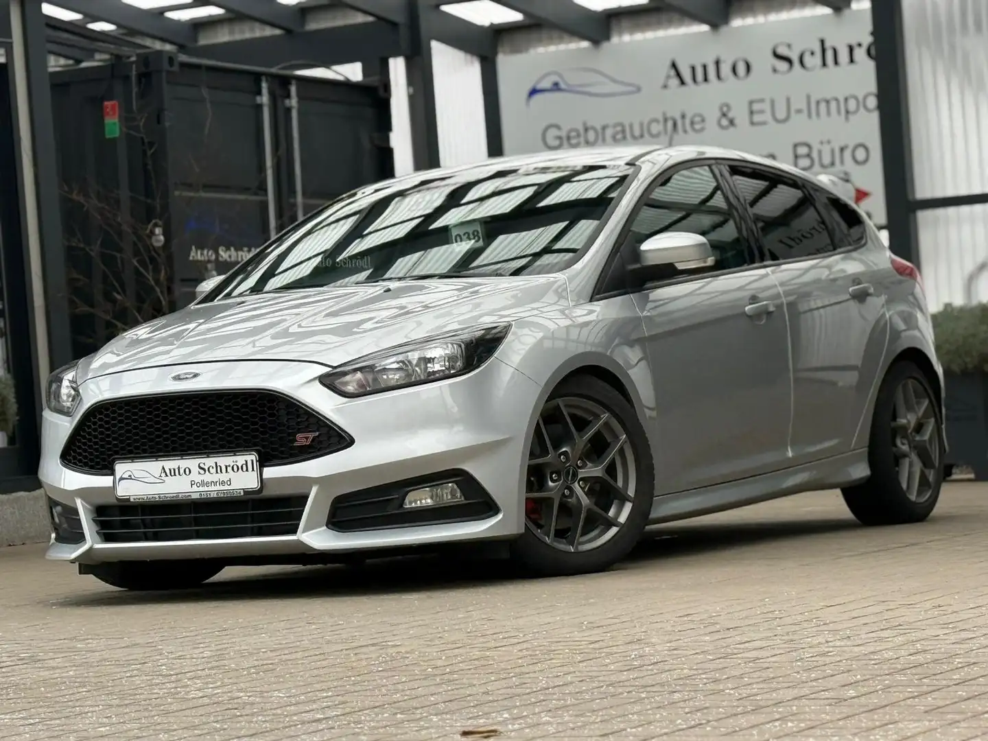 Ford Focus ST Lim. 2.0 TDCi, Leder-Sport, Navi, SONY, KeyFree Argent - 1