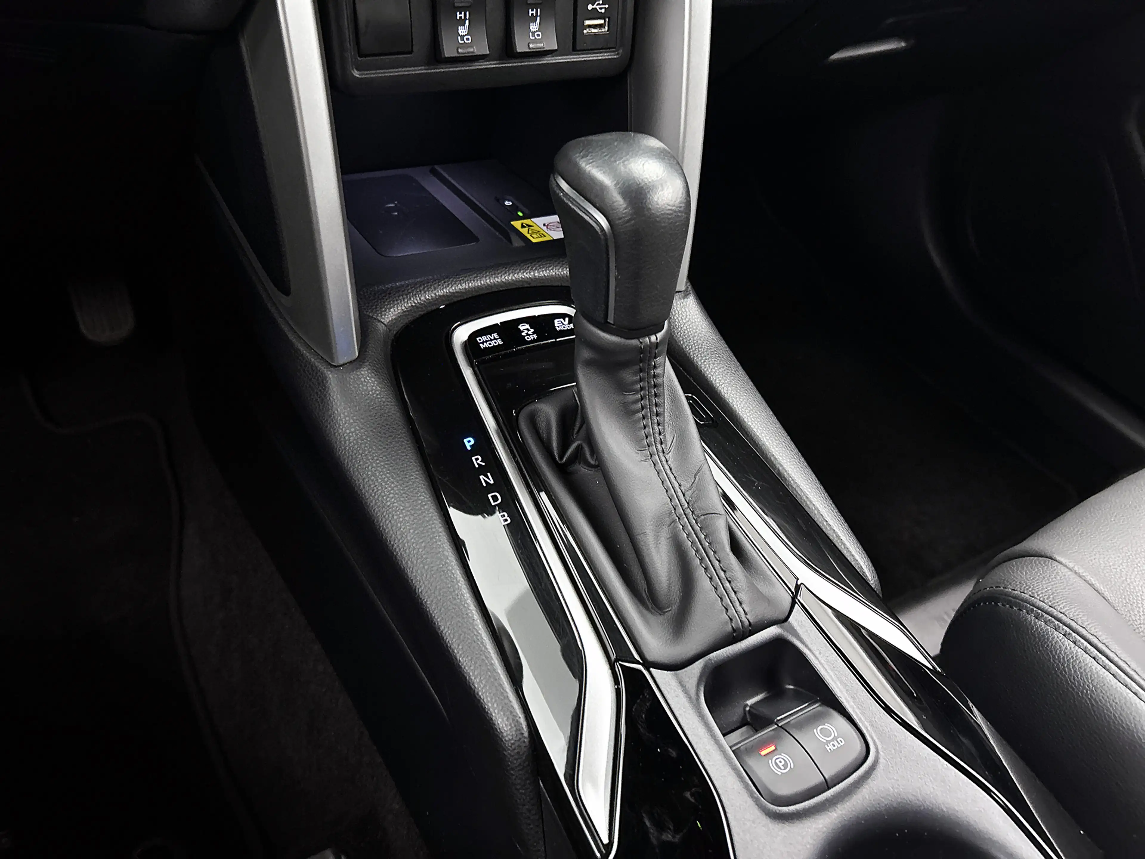 Toyota Corolla Cross Hybrid 140 Style — photo 11