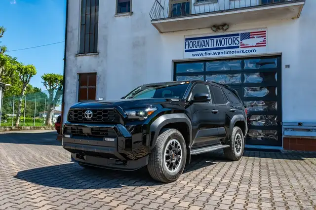 Toyota 4Runner TRD Off-Road Hybrid