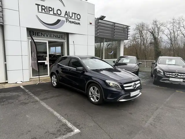 Mercedes-Benz GLA 200 GLA 200 d - BV 7G-DCT  - Sensation - CAMERA AR + GPS