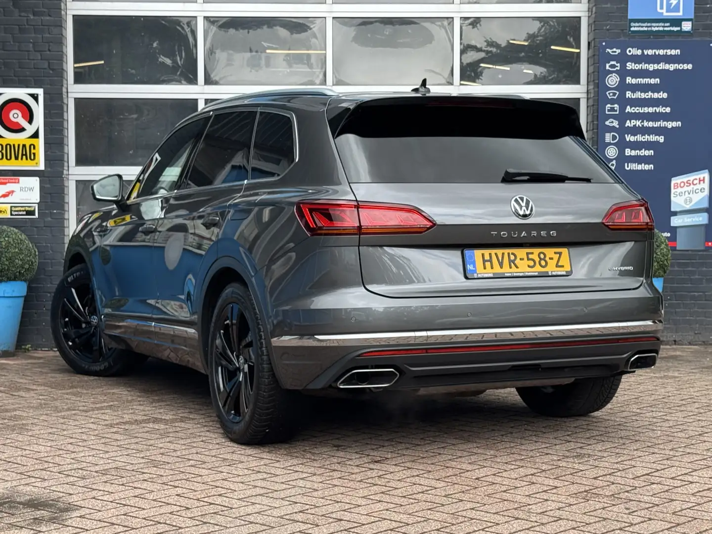 Volkswagen Touareg 3.0 TSi eHybrid 4MOTION GRATIS Afleverpakket! | Lu Grijs - 2