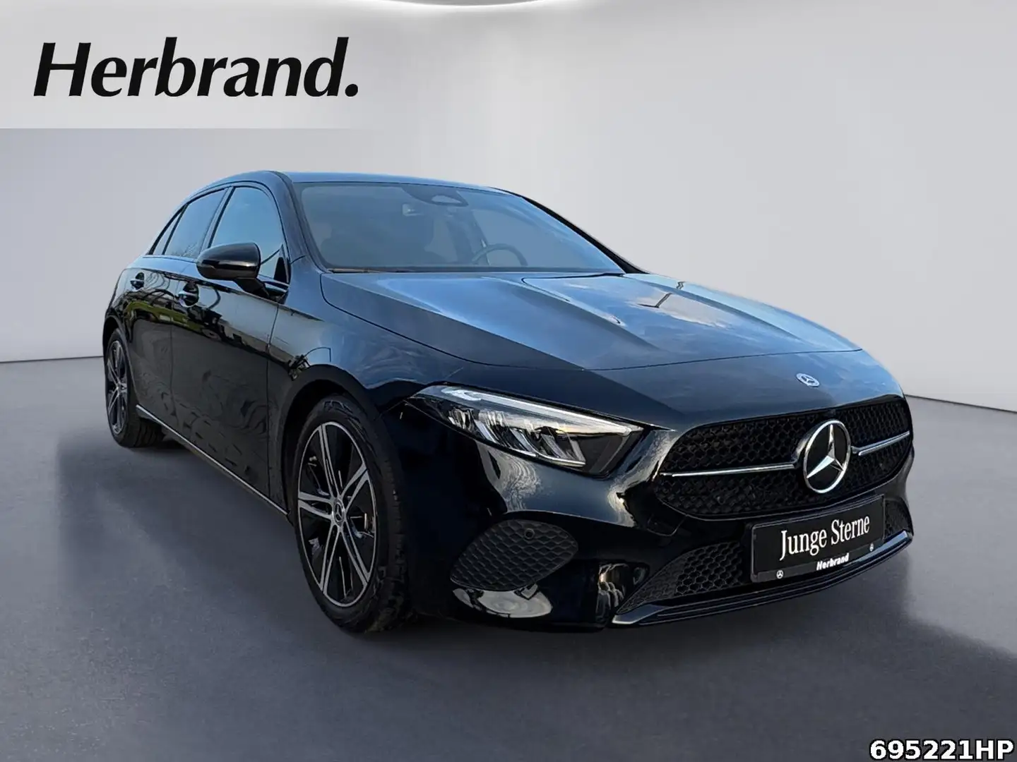 Mercedes-Benz A 180 Progressive  18" LM. Night LED Kamera MBUX Noir - 2