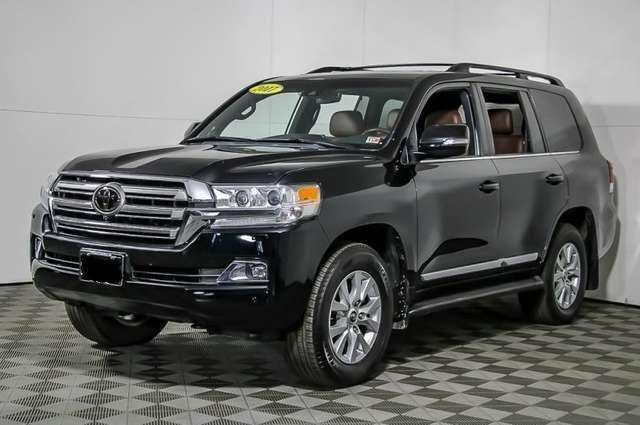 Toyota Land Cruiser 5.7L V8 4WD - foto 1