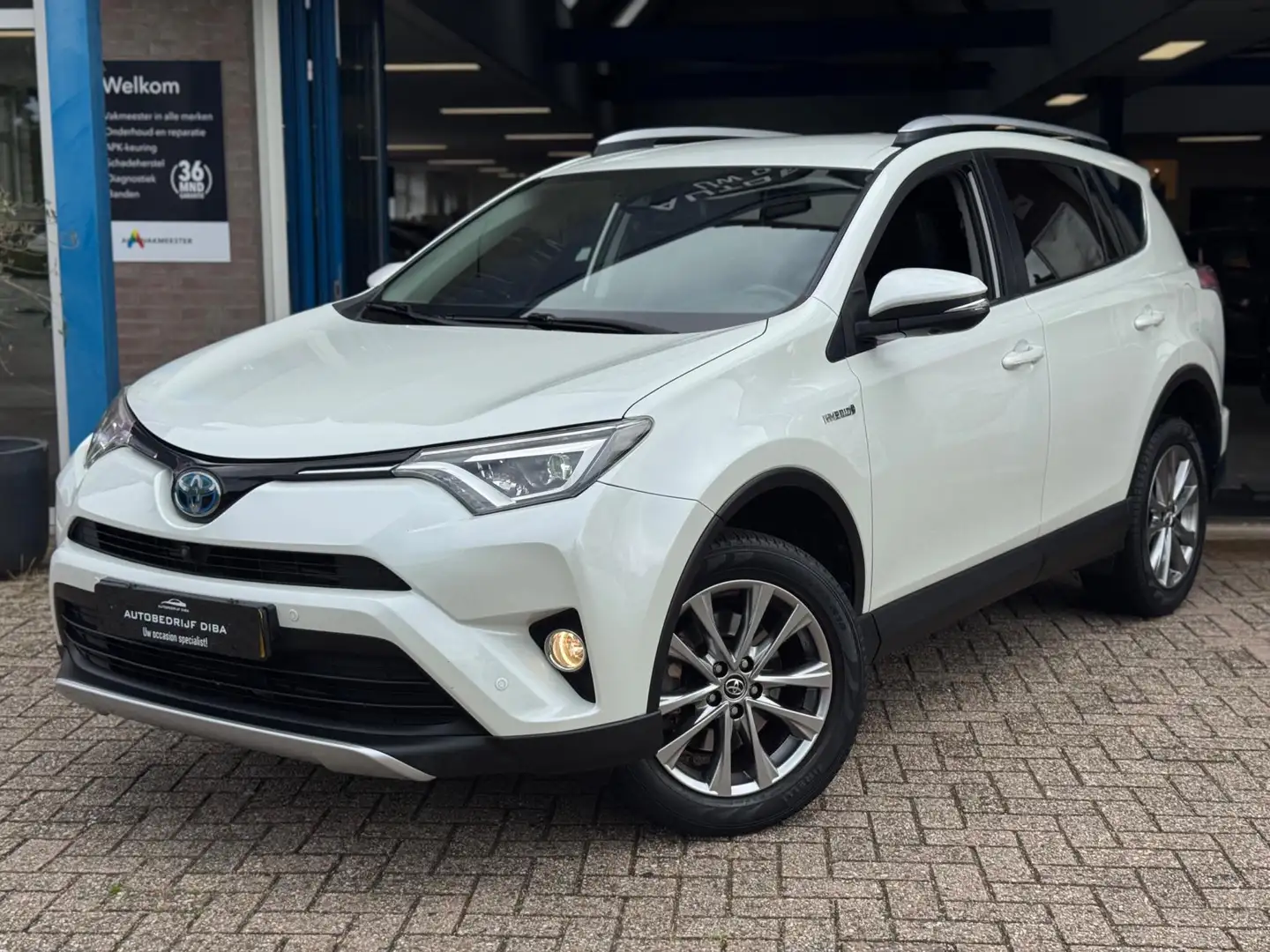 Toyota RAV 4 2.5 Hybrid Executive Business 2016 AUT NAVI NAP! Wit - 2