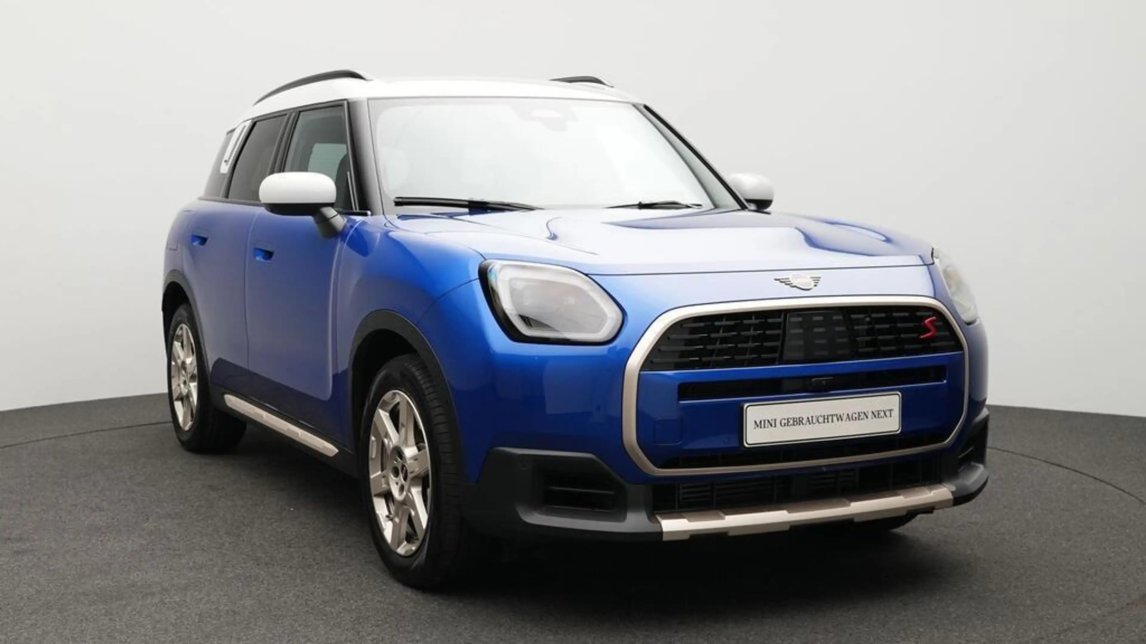 MINI Countryman S All4 Favoured Trim — photo 14