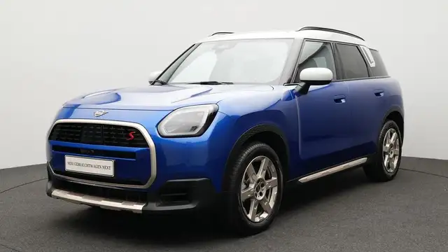 MINI Countryman S All4 Favoured Trim