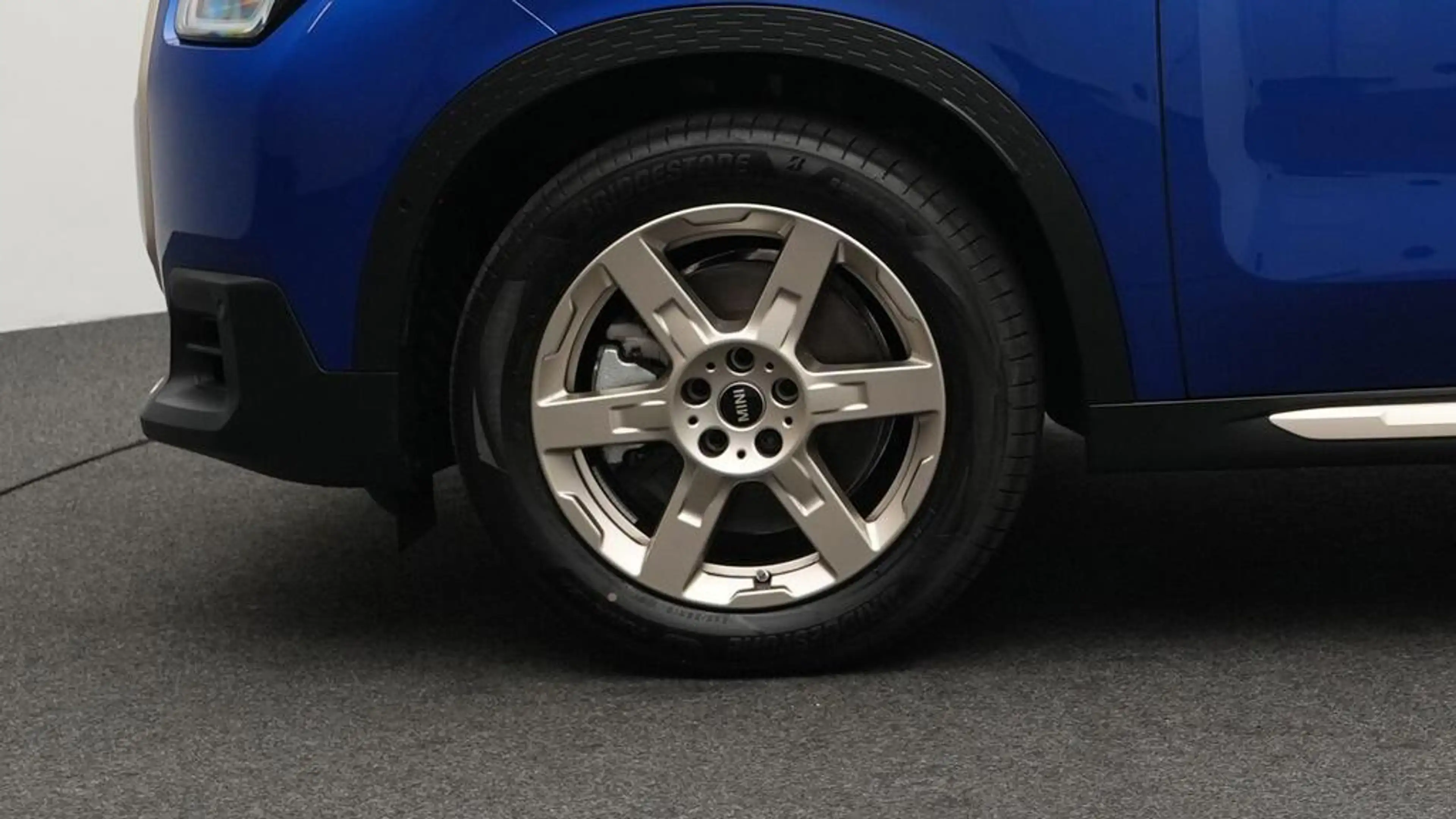 MINI Countryman S All4 Favoured Trim — photo 12