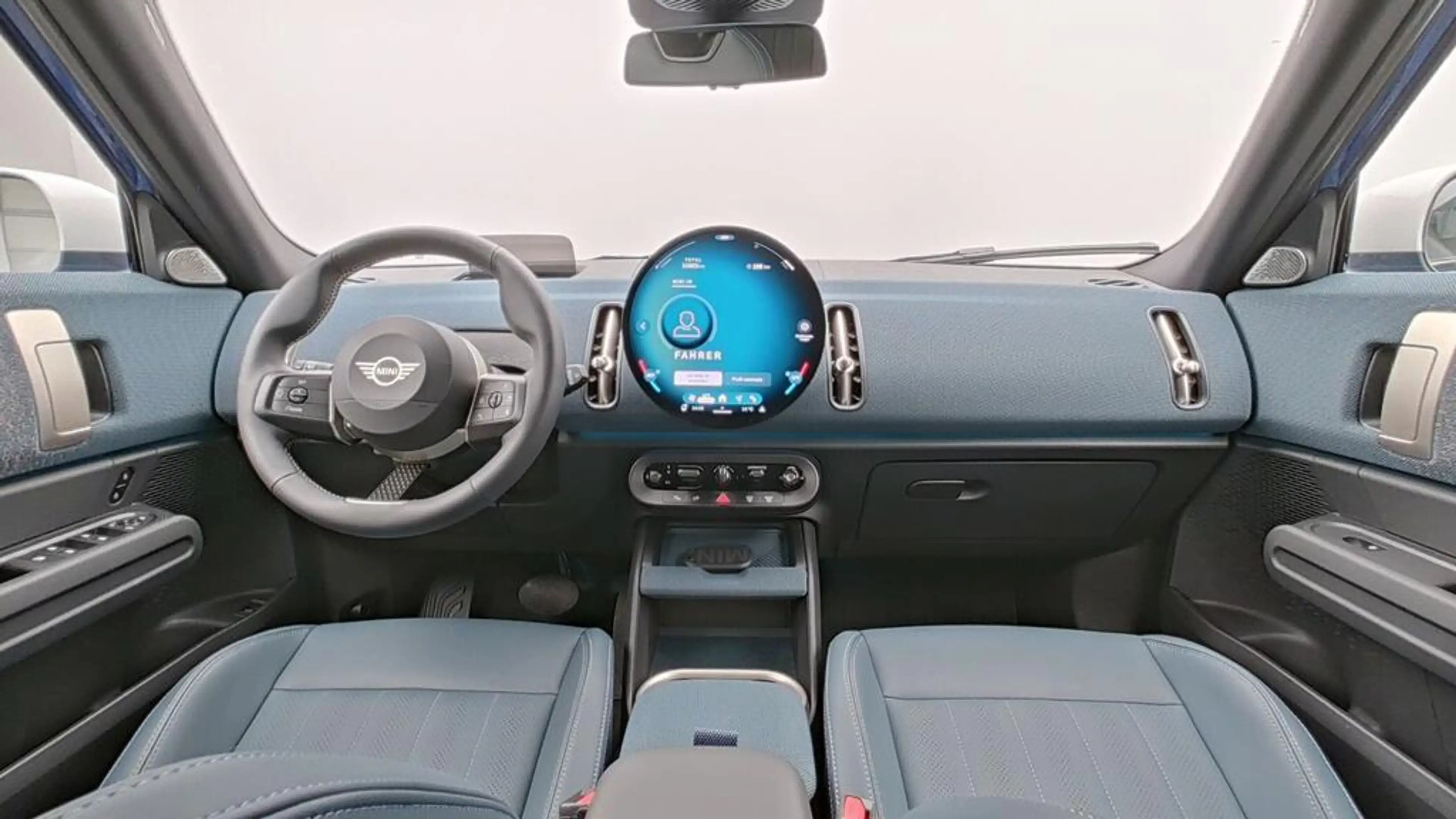 MINI Countryman S All4 Favoured Trim — photo 13