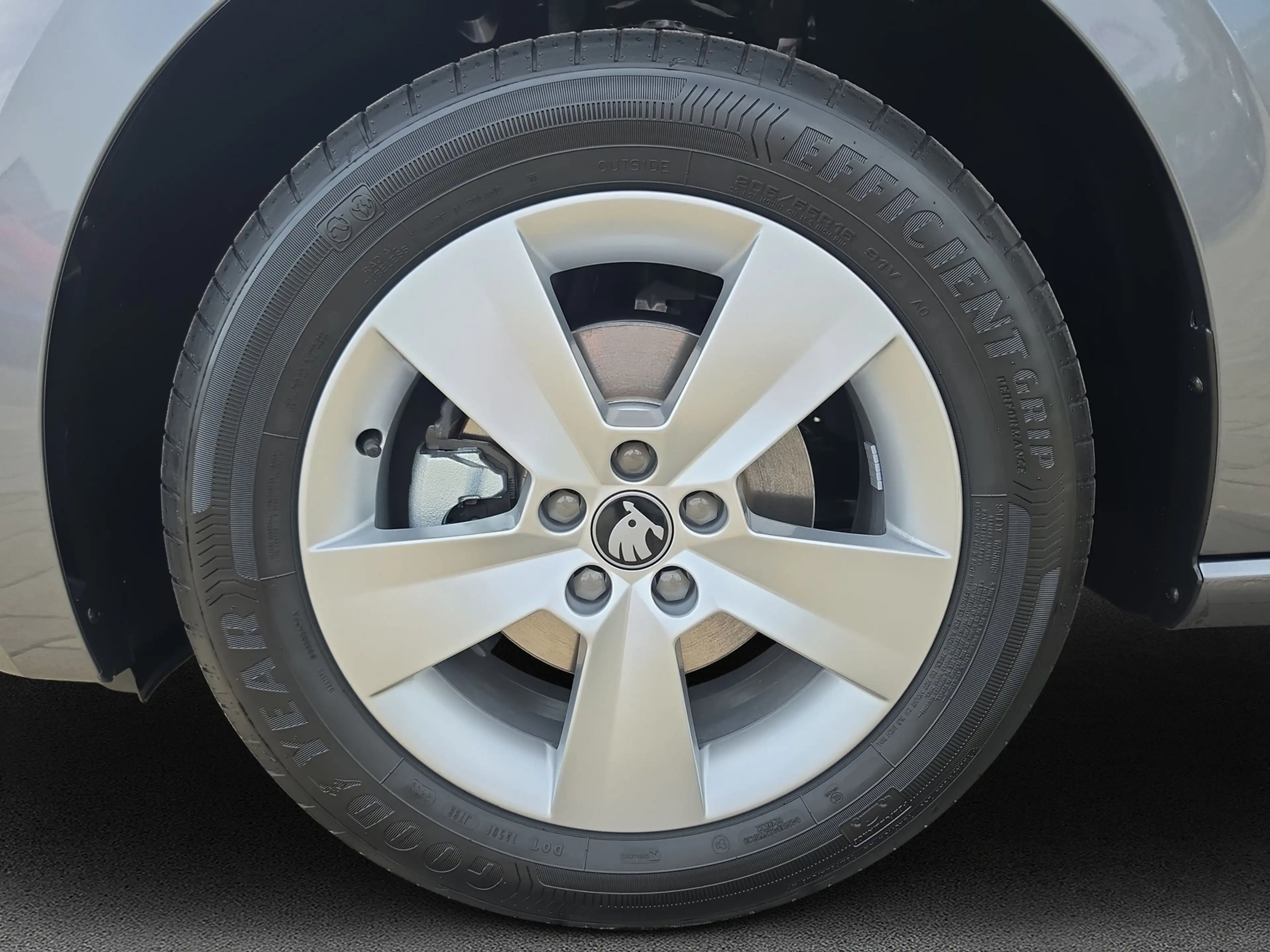 Skoda Scala 1,0 TSI DSG Selection RÜCK.KAM+SMART.LINK+KLIMA+S — photo 7