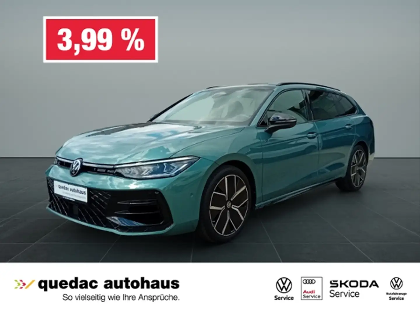 Volkswagen Passat Variant R-LINE 2.0 TSI DSG 4X4 360° AHK IQ 195 kW 4Motion Verde - 1