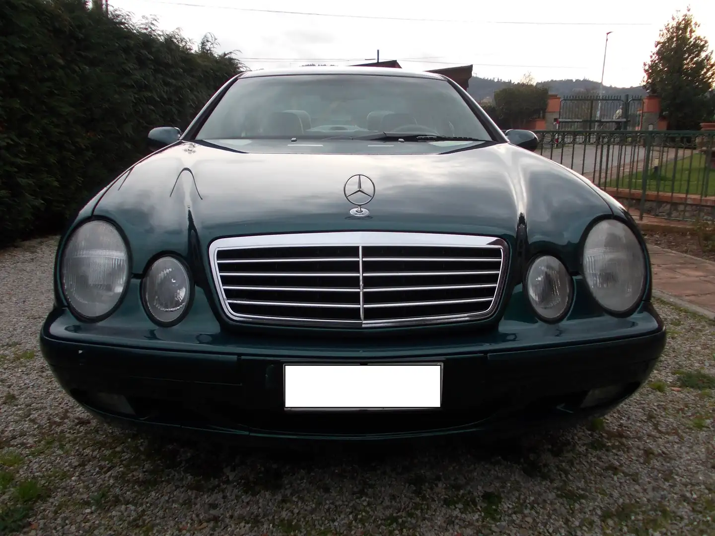 Mercedes-Benz CLK 200 elegance Verde - 1