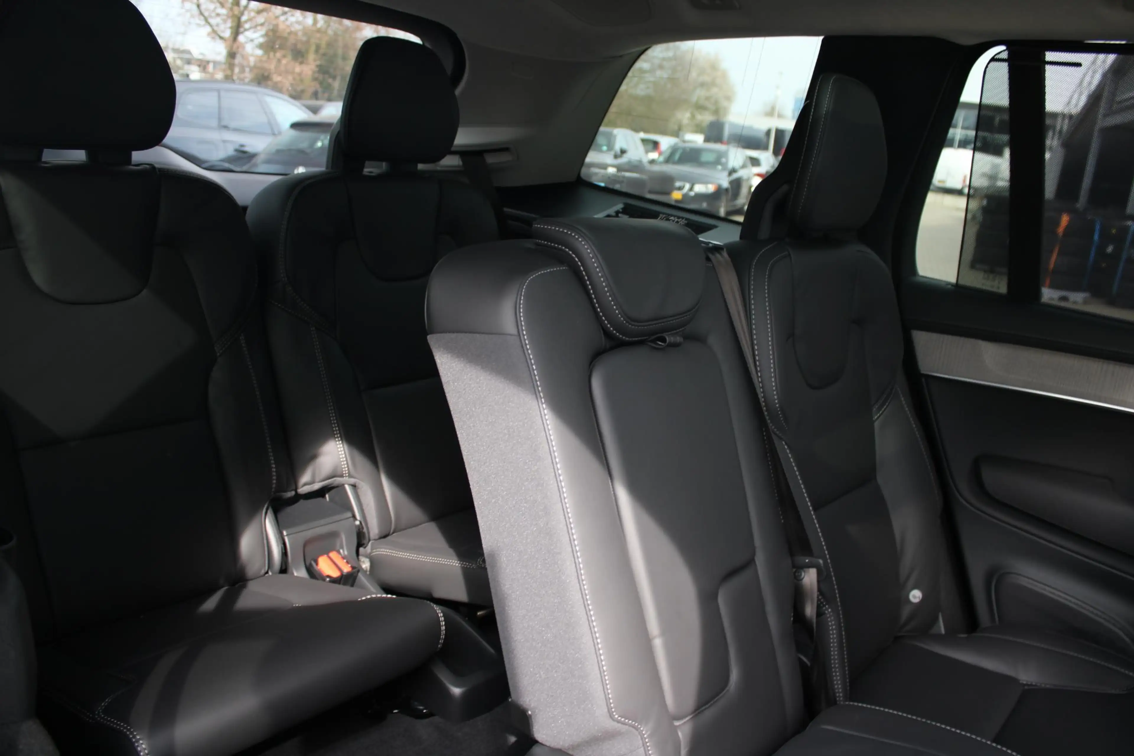 Volvo XC90 T8 Plug-in hybrid AWD Ultra Dark Exec. Ed. | DEMO — photo 14