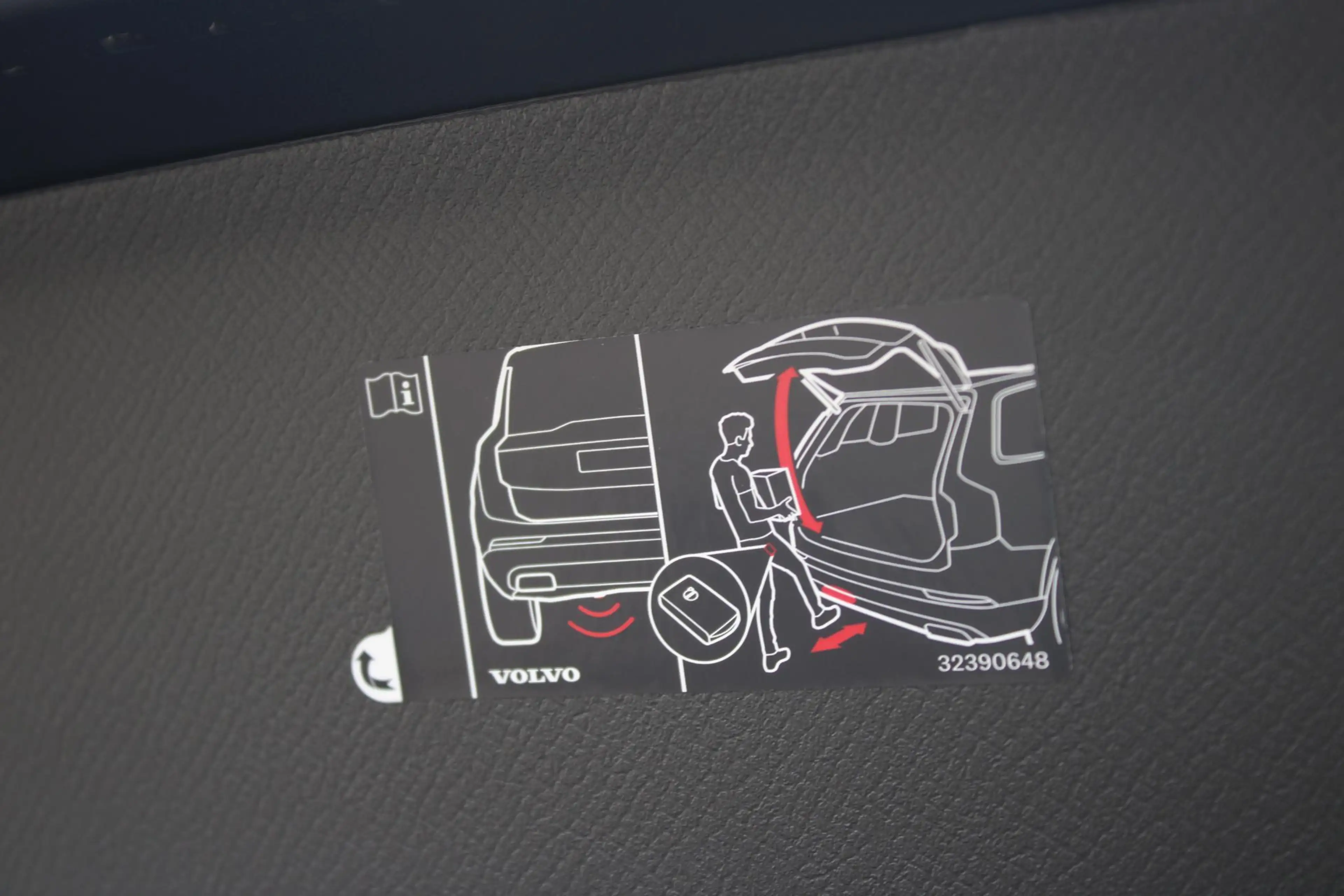 Volvo XC90 T8 Plug-in hybrid AWD Ultra Dark Exec. Ed. | DEMO — photo 11