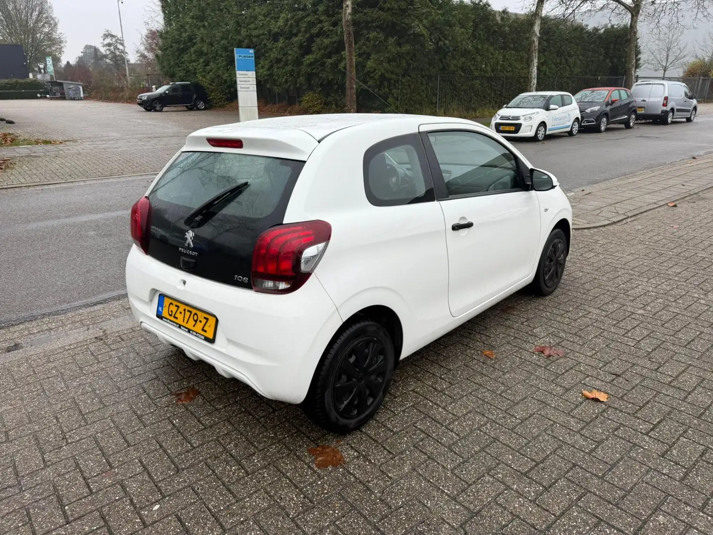 Peugeot 108 1.0 e-VTi Access APK 06-2026, NAP, Nette auto Blanco - 2