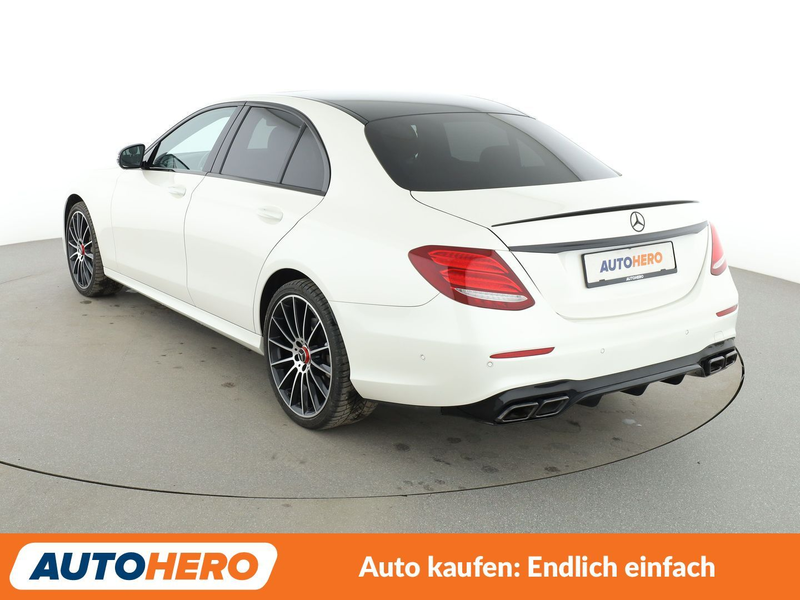 Mercedes-Benz E 400 d 4Matic AMG Line Aut.*LED*NAVI*ACC*PDC*SHZ*KLIMA* — photo 4