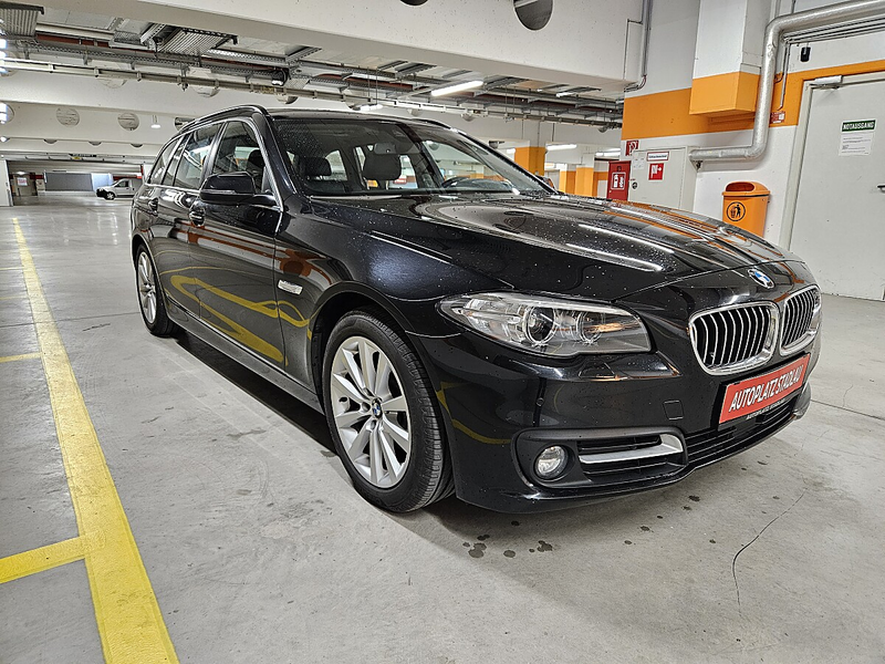 BMW 520 d Touring — photo 2