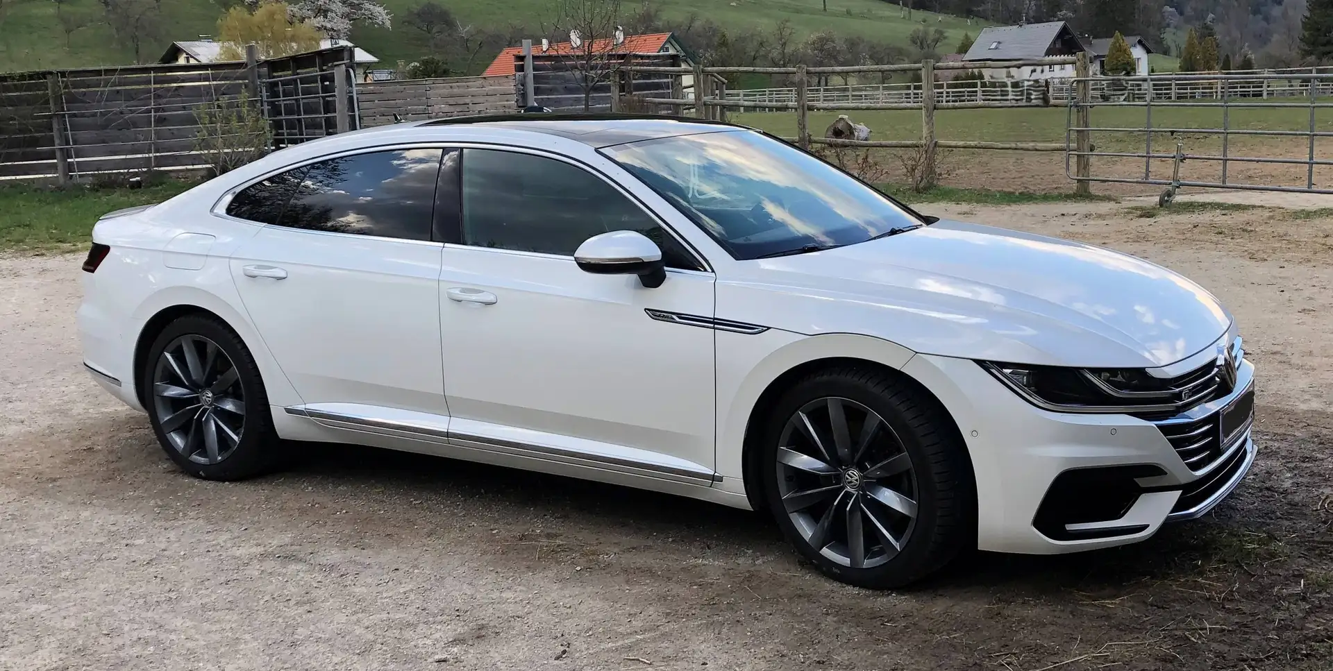 Volkswagen Arteon Arteon 2,0 TSI 4Motion Highline DSG Higline Weiß - 2