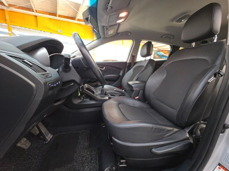 Hyundai iX35 blue 1.6l Style 2WD*SHZ+LHZ*PDC*AHK*GJ-Räd* — photo 14
