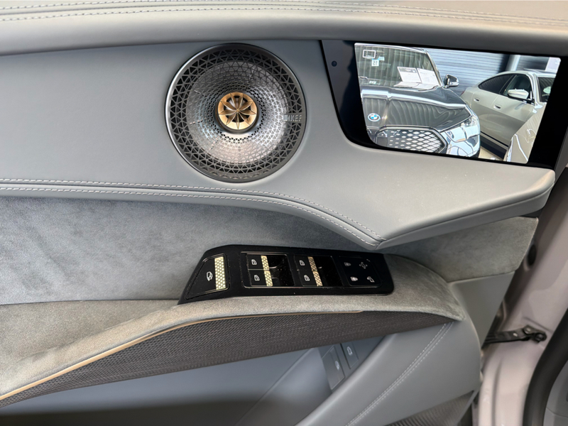 Lotus Eletre R Carbon Edition 112 kWh Dual Motor AWD CARBON - PANO - HUD - 360° — photo 14