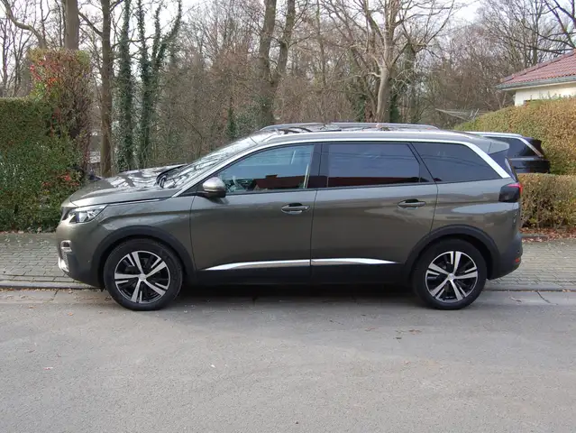 Peugeot 5008 5008 1.5 BlueHDi Allure PACK 11.562 NETTO TOIT DC