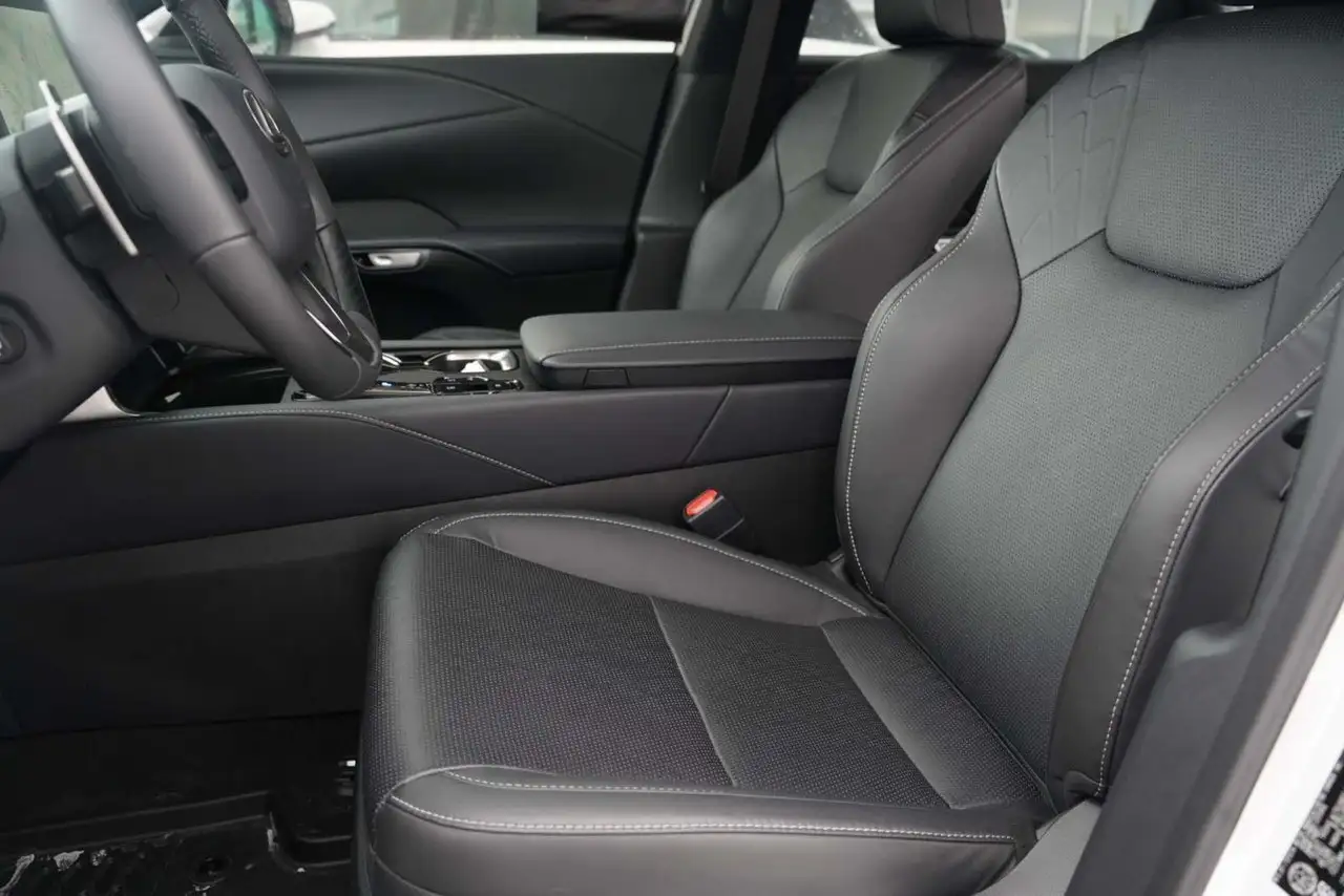 Lexus RX снимка Lexus RX