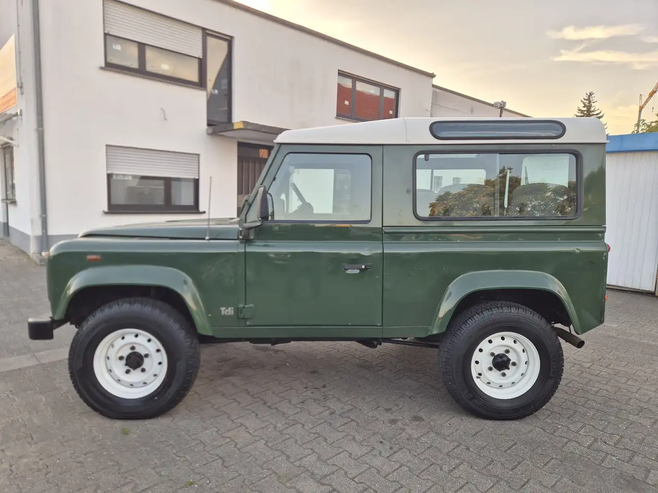 Land Rover Defender 90 Tdi **nur 80 Tkm/1.Hand/Rarität**, foto 6
