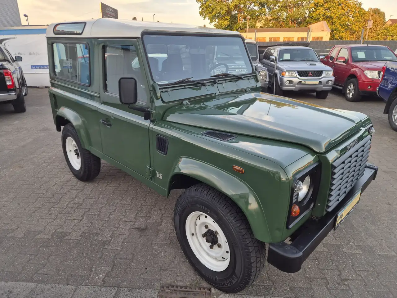 Land Rover Defender 90 Tdi **nur 80 Tkm/1.Hand/Rarität**, foto 2