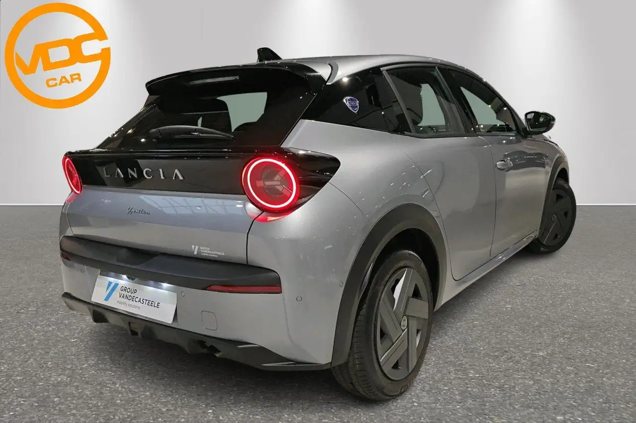 Lancia Ypsilon 2025