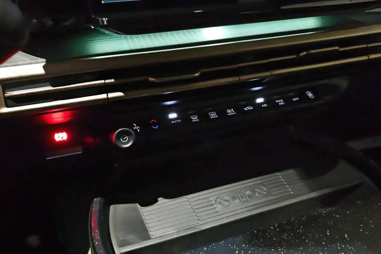 Lancia Ypsilon 2025 — фото 15