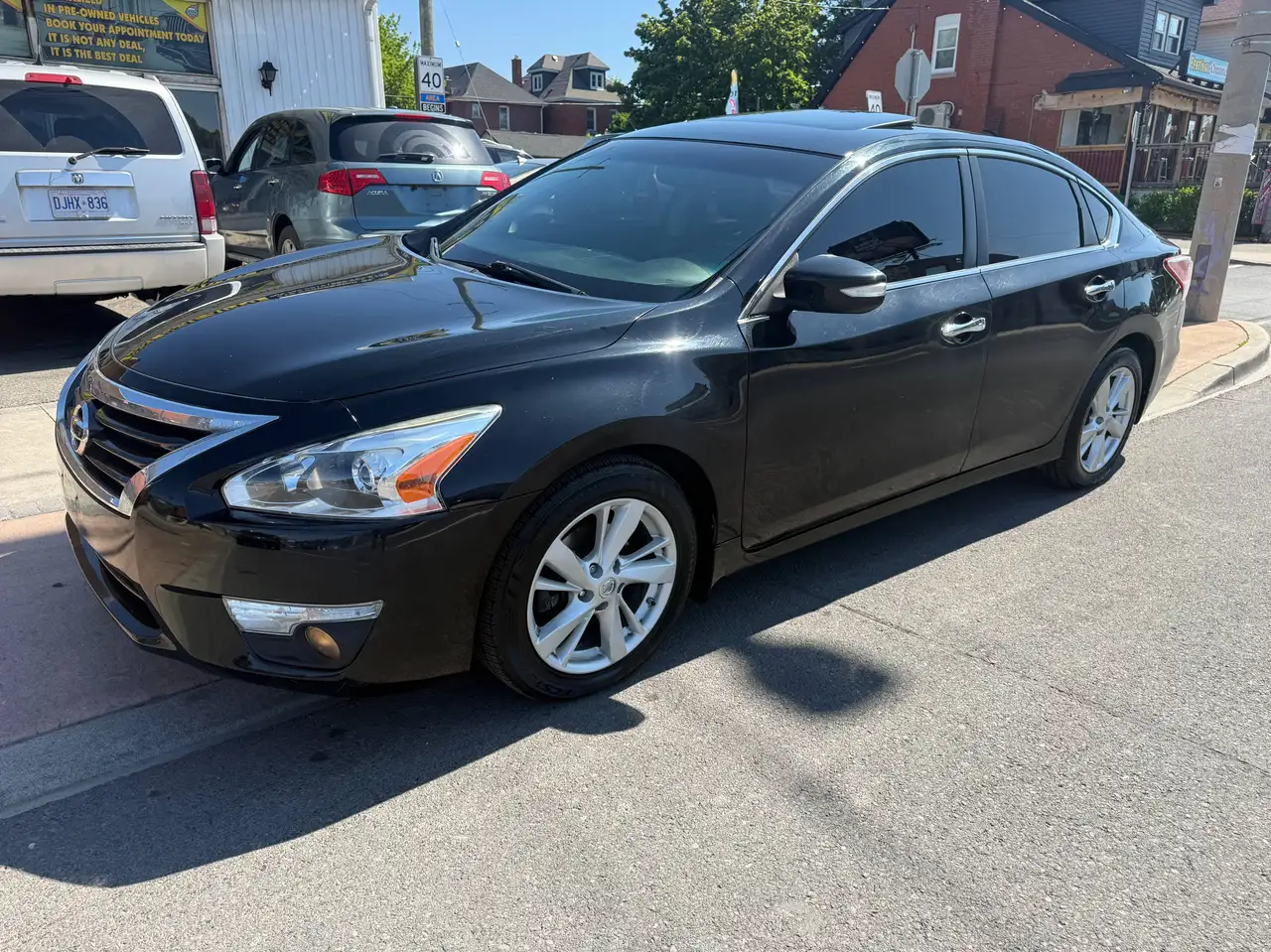 Nissan Altima снимка Nissan Altima