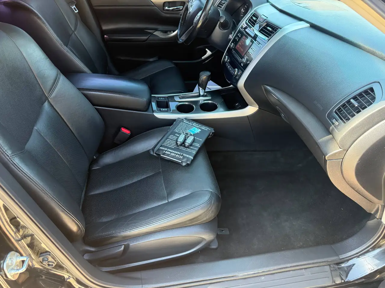 Nissan Altima снимка Nissan Altima