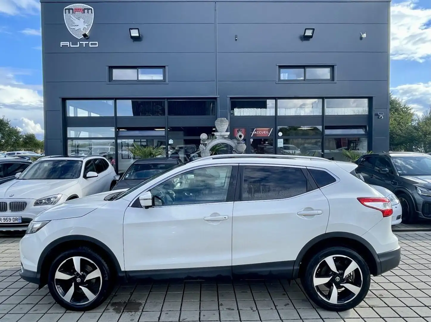 Nissan Qashqai 1.2L DIG-T 115ch N-CONNECTA Blanco - 1