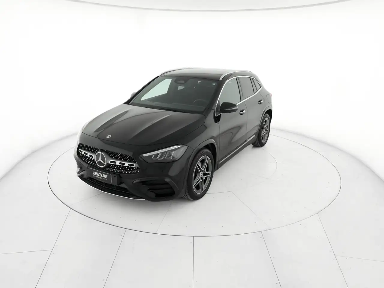 Mercedes-Benz GLA 200