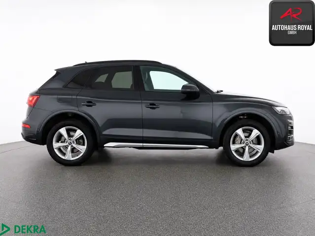 Audi Q5 view 6