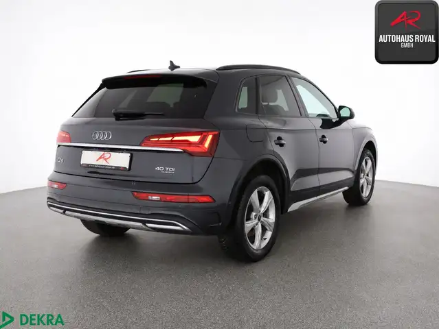 Audi Q5 view 5