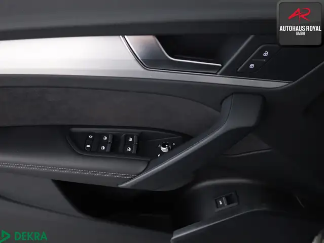 Audi Q5 view 15