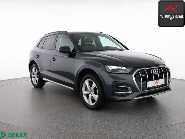 Audi Q5 view 7